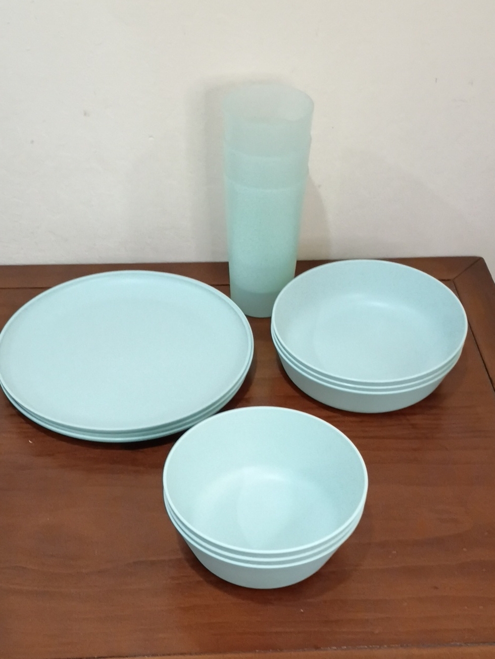 Target Room Essentials Dinnerware Set